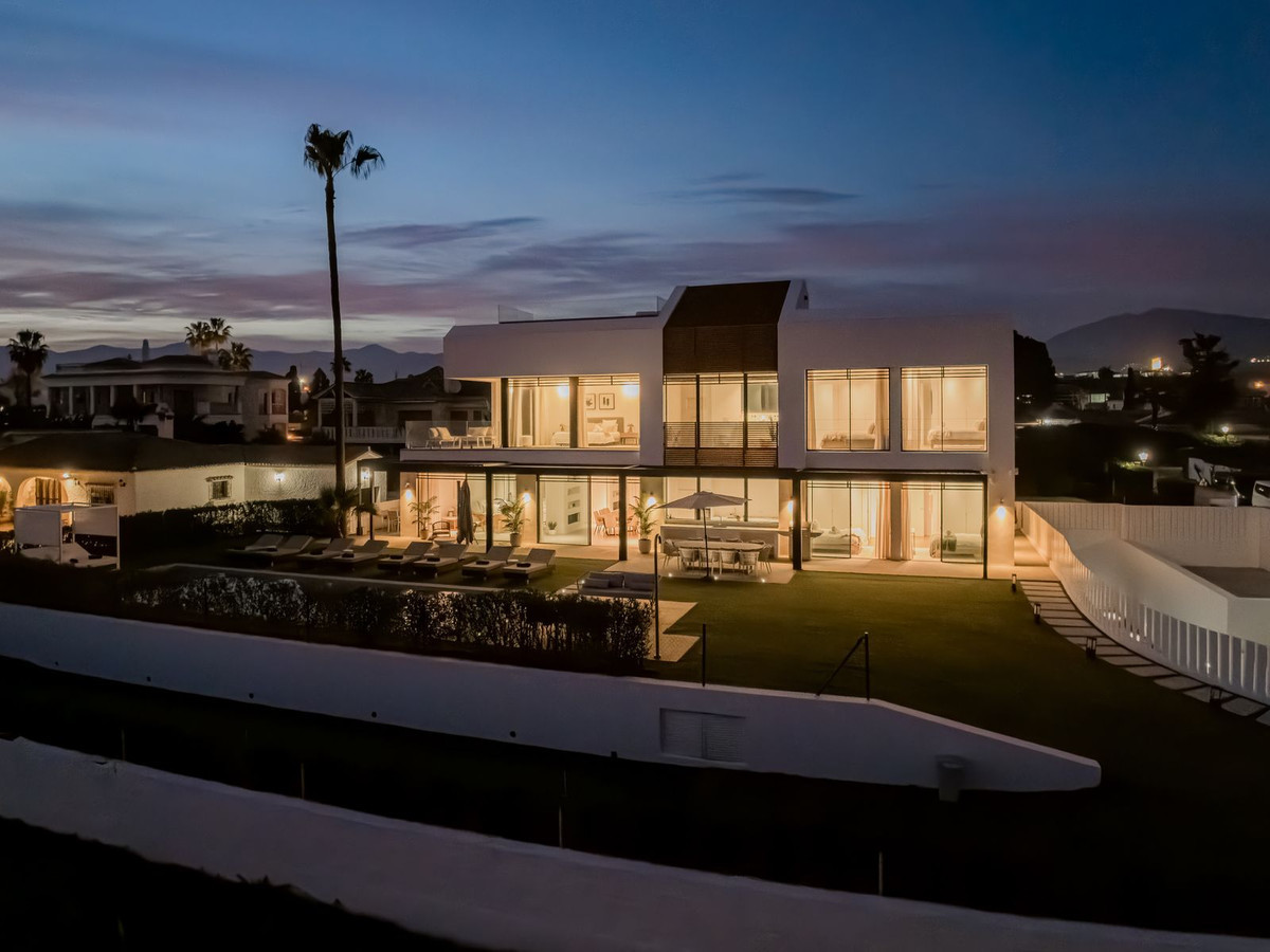 Te koop Vrijstaande Villa Costa Del Sol New Golden Mile € 6.200.000,-