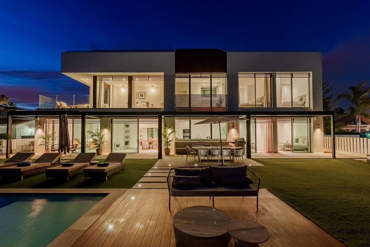 Te koop Vrijstaande Villa Costa Del Sol New Golden Mile € 6.200.000,-