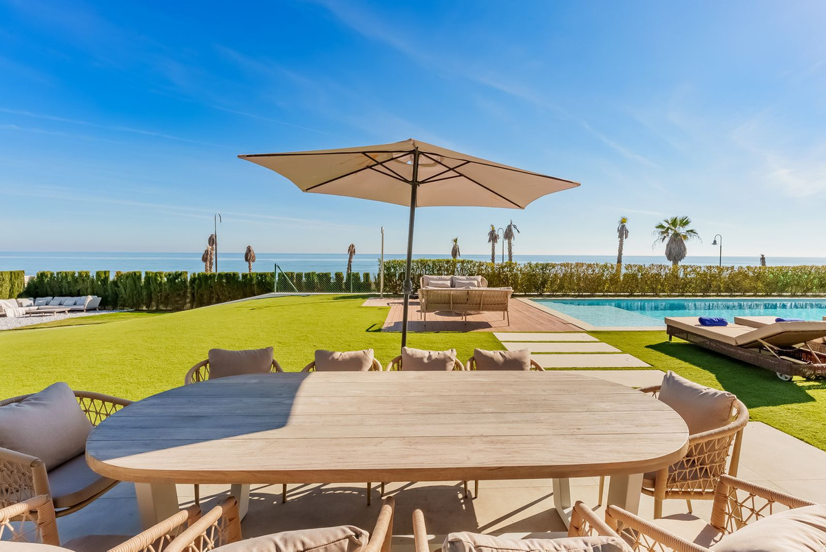 Te koop Vrijstaande Villa Costa Del Sol New Golden Mile € 6.200.000,-