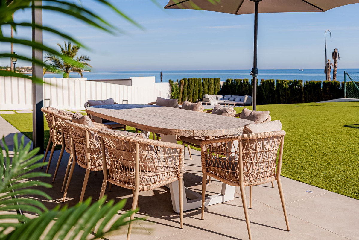 Te koop Vrijstaande Villa Costa Del Sol New Golden Mile € 6.200.000,-