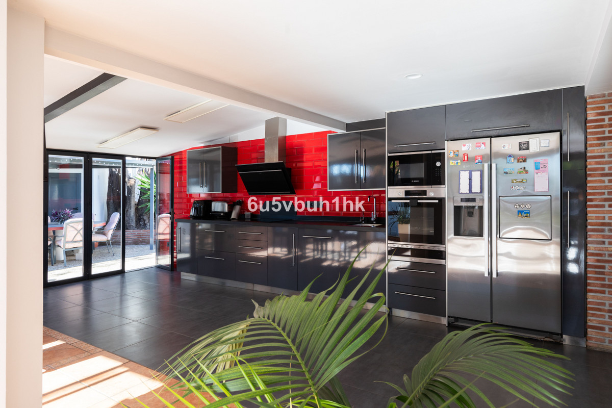 Te koop Vrijstaande Villa Costa Del Sol Torremolinos € 965.000,-