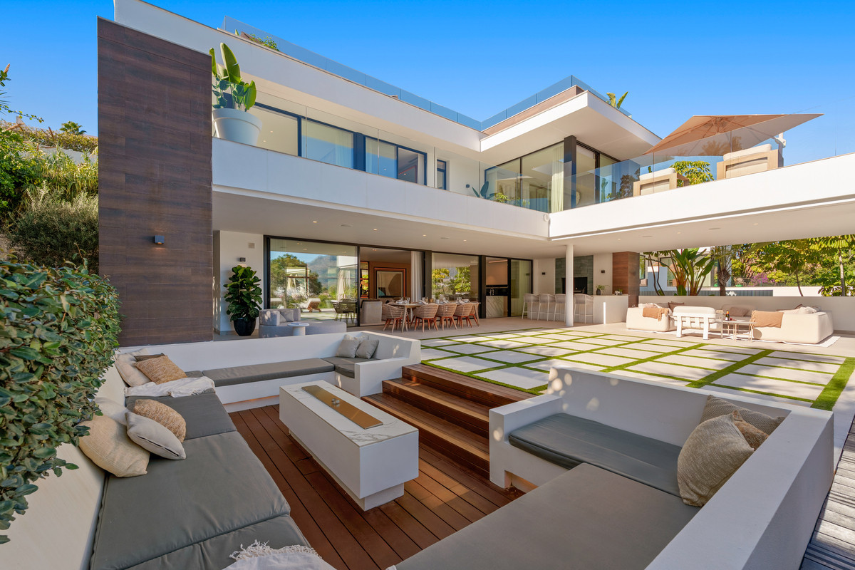 Te koop Vrijstaande Villa Costa Del Sol Nueva Andalucía € 4.990.000,-