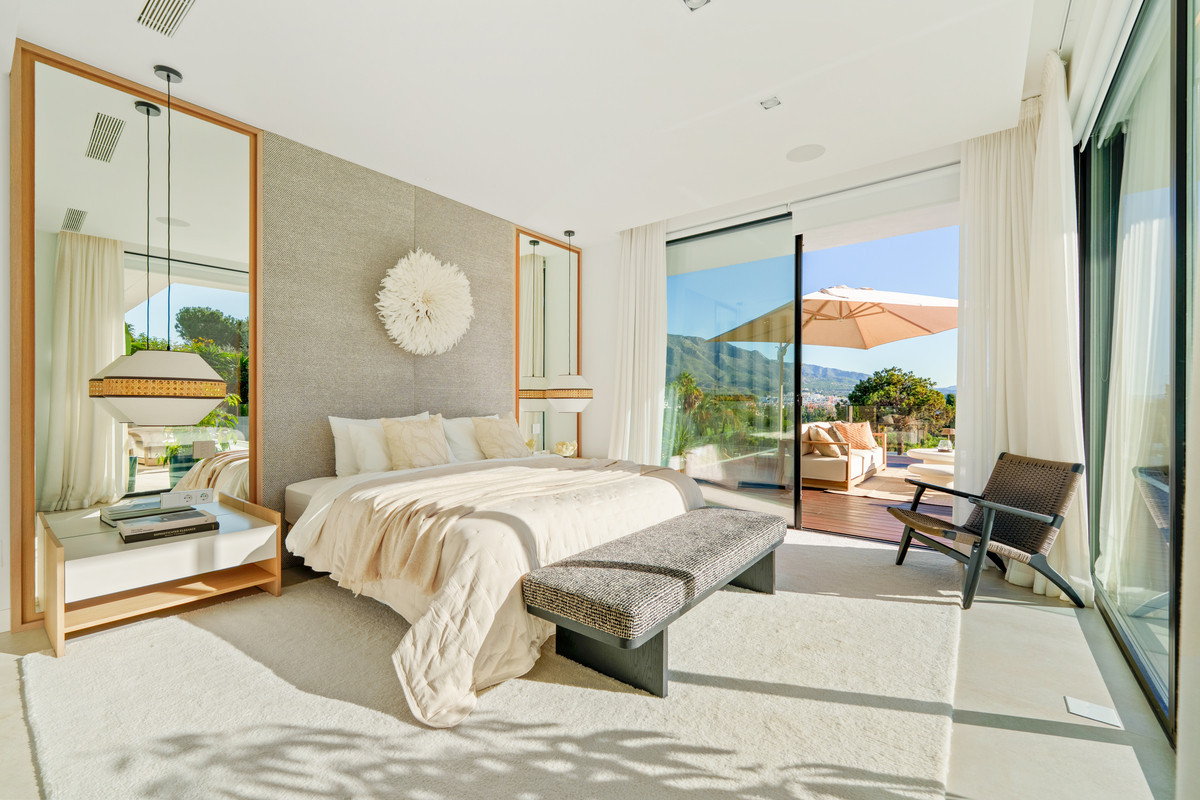 Te koop Vrijstaande Villa Costa Del Sol Nueva Andalucía € 4.990.000,-