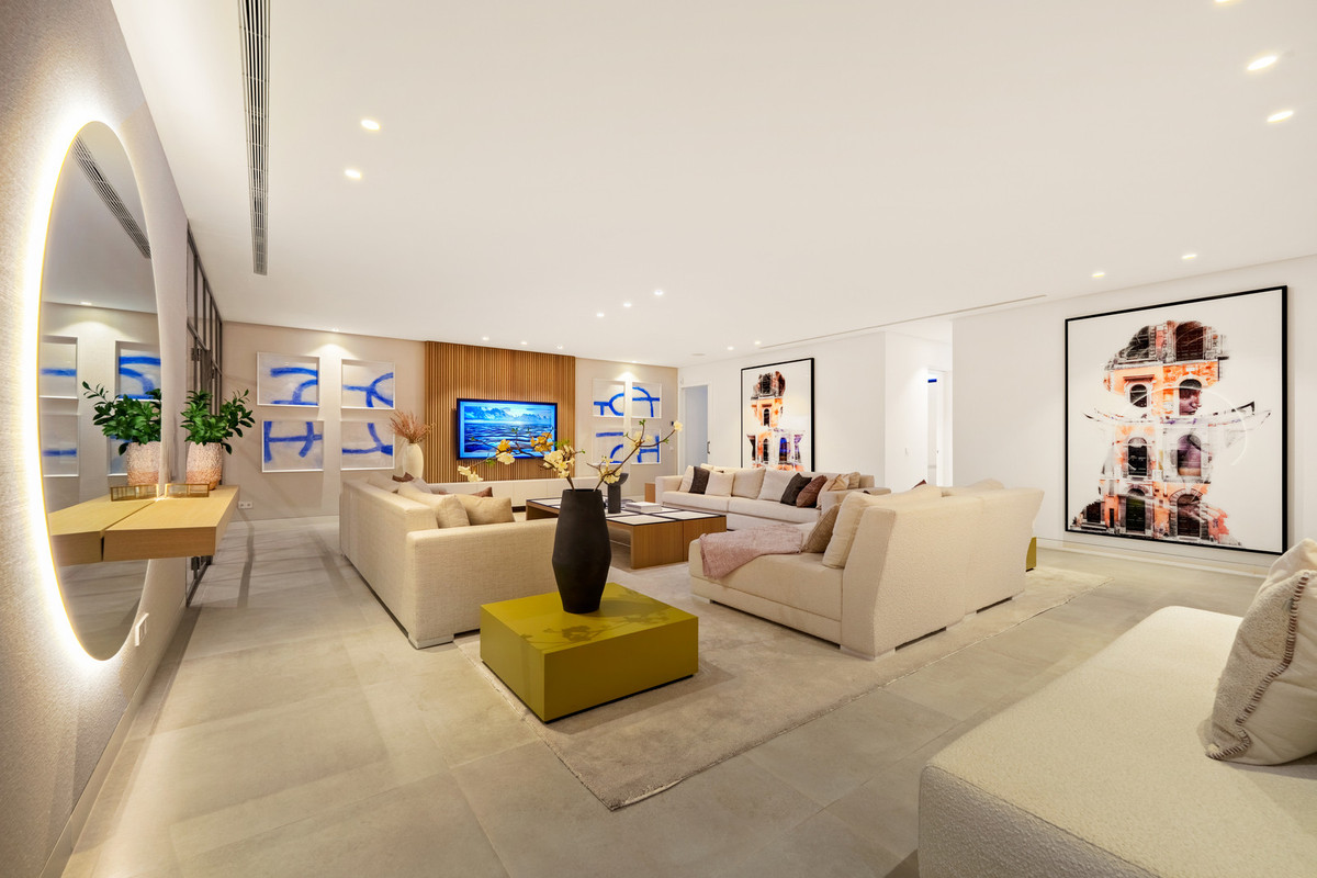 Te koop Vrijstaande Villa Costa Del Sol Nueva Andalucía € 4.990.000,-