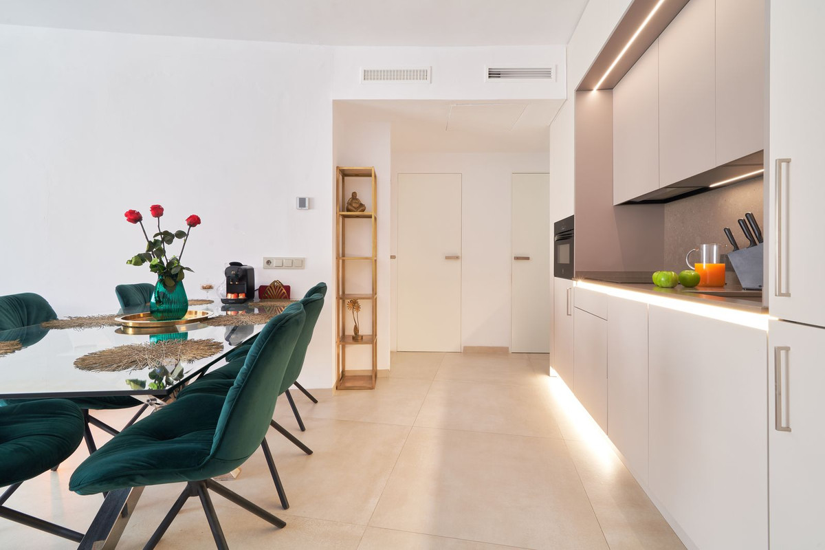 Te koop Middle Floor Apartment Costa Del Sol Marbella € 509.000,-