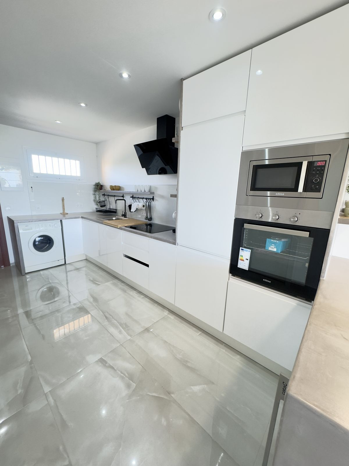 Te koop Middle Floor Apartment Costa Del Sol Calypso € 259.000,-