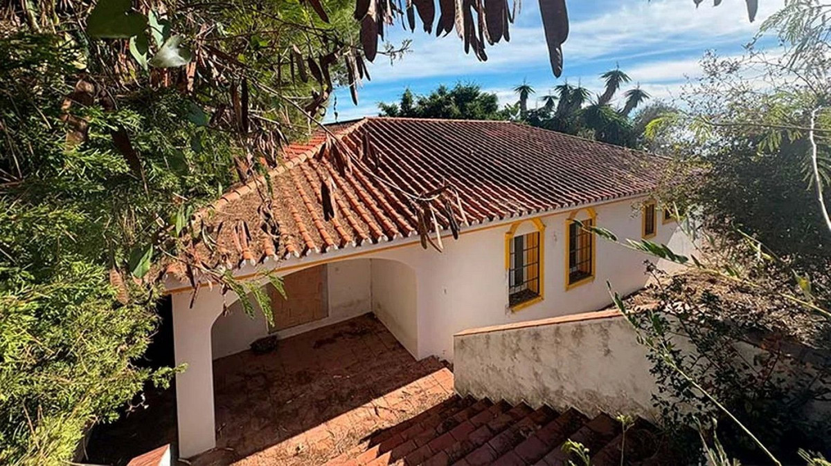 Te koop Vrijstaande Villa Costa Del Sol Manilva € 680.000,-