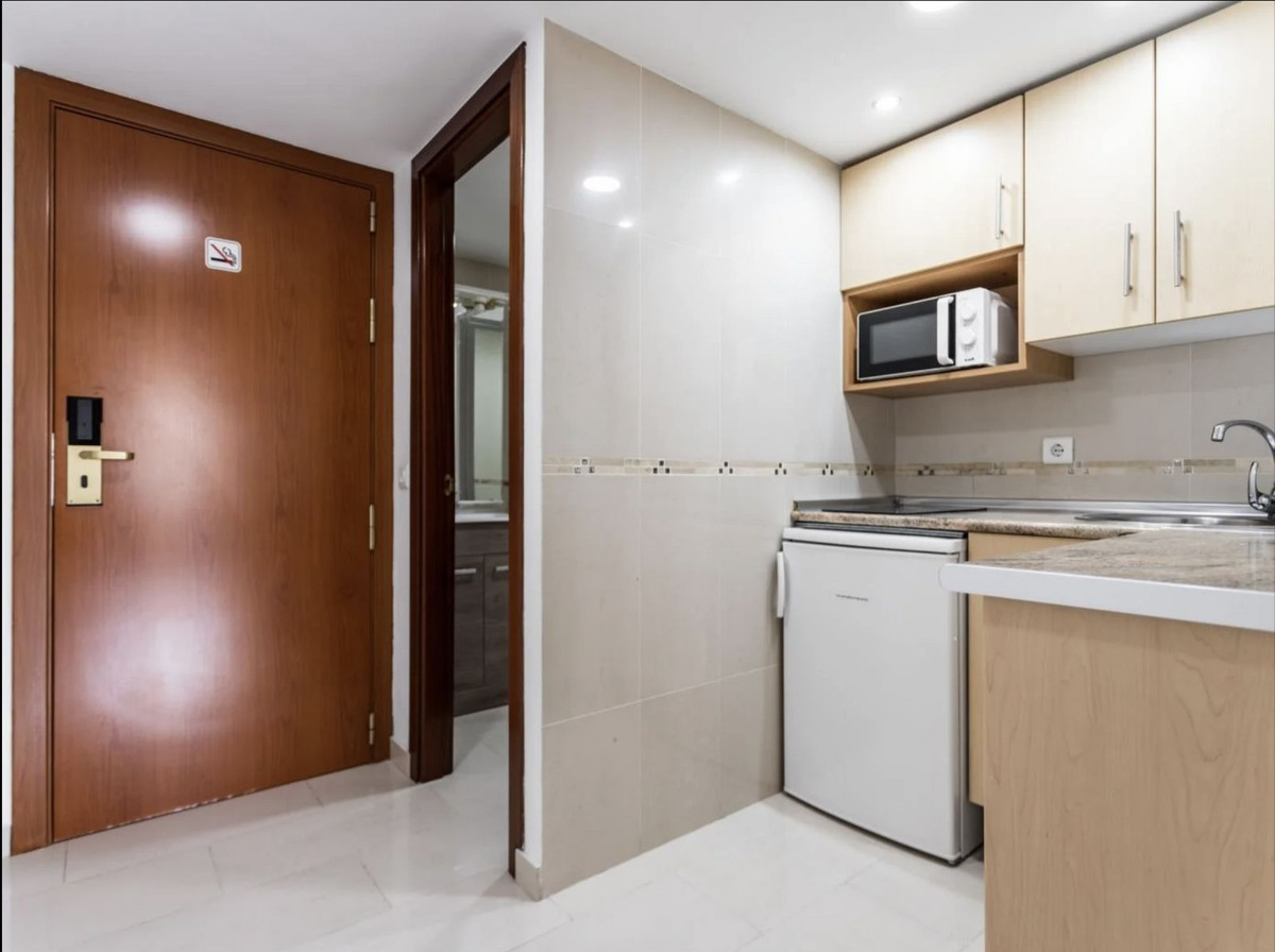 Te koop Middle Floor Studio Costa Del Sol Fuengirola € 249.000,-