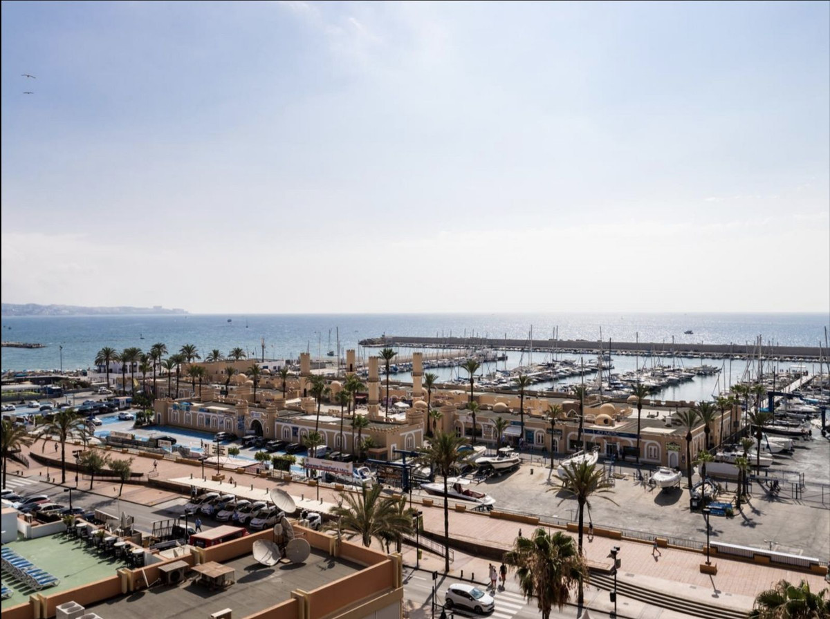 Te koop Middle Floor Studio Costa Del Sol Fuengirola € 249.000,-