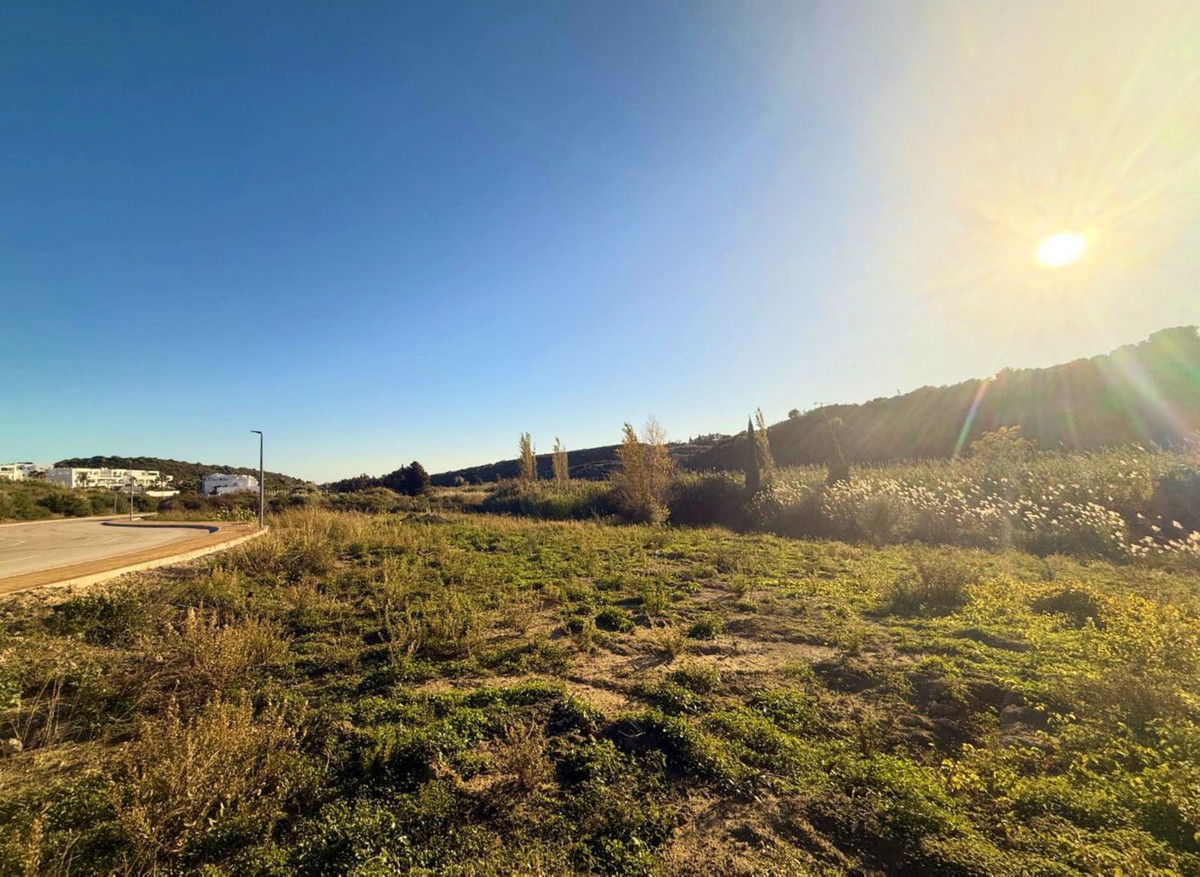 Te koop Residential Plot Costa Del Sol Casares Playa € 350.000,-