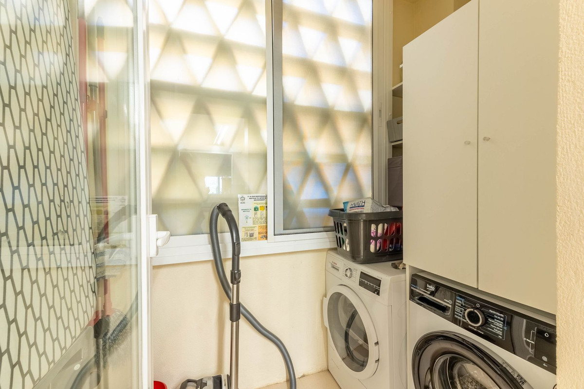 Te koop Gelijkvloers appartement Costa Del Sol La Cala Hills € 345.000,-