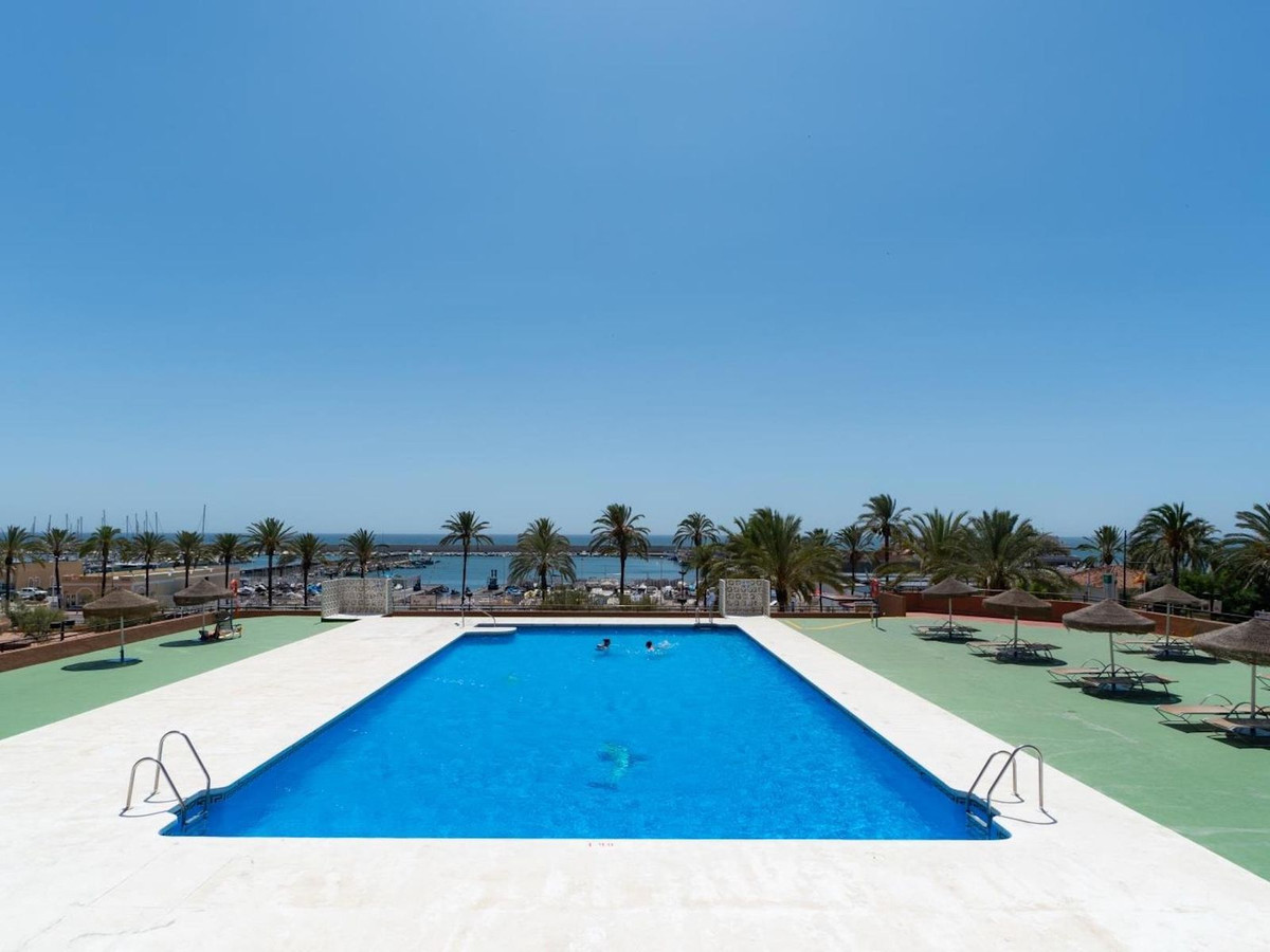 Te koop Middle Floor Studio Costa Del Sol Fuengirola € 249.000,-