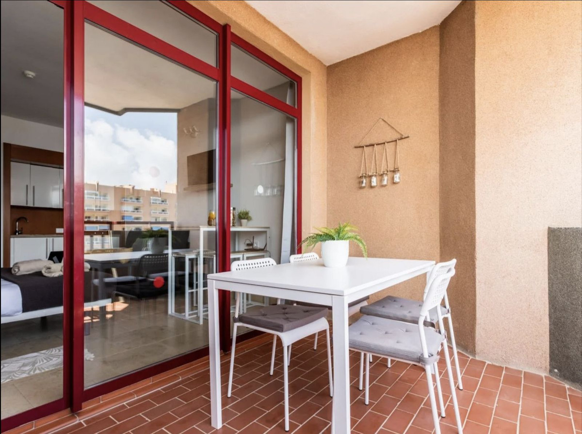 Te koop Middle Floor Studio Costa Del Sol Fuengirola € 249.000,-