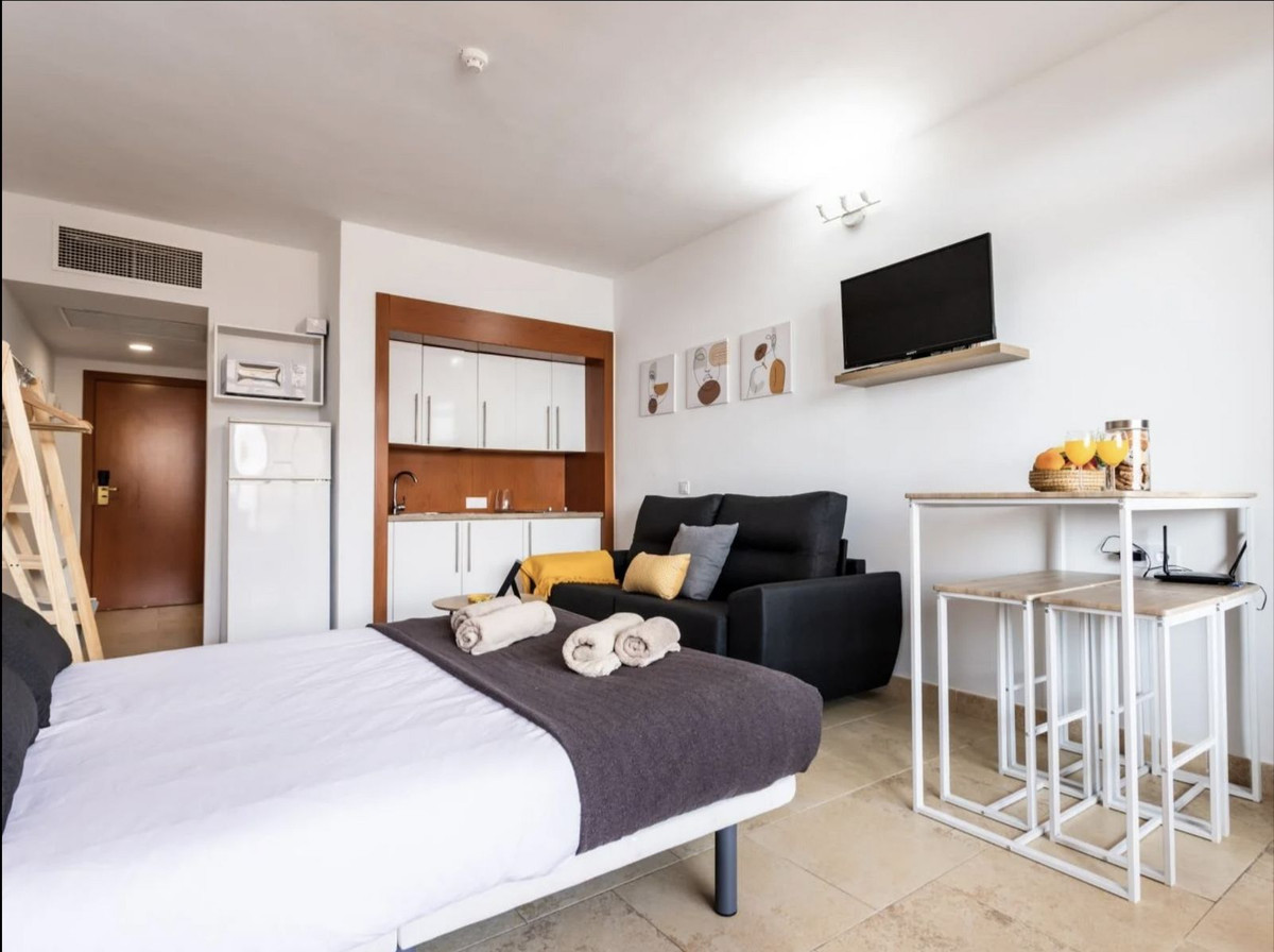 Te koop Middle Floor Studio Costa Del Sol Fuengirola € 249.000,-