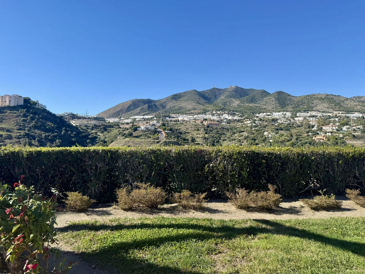 Te koop Middle Floor Apartment Costa Del Sol Torrequebrada € 440.000,-