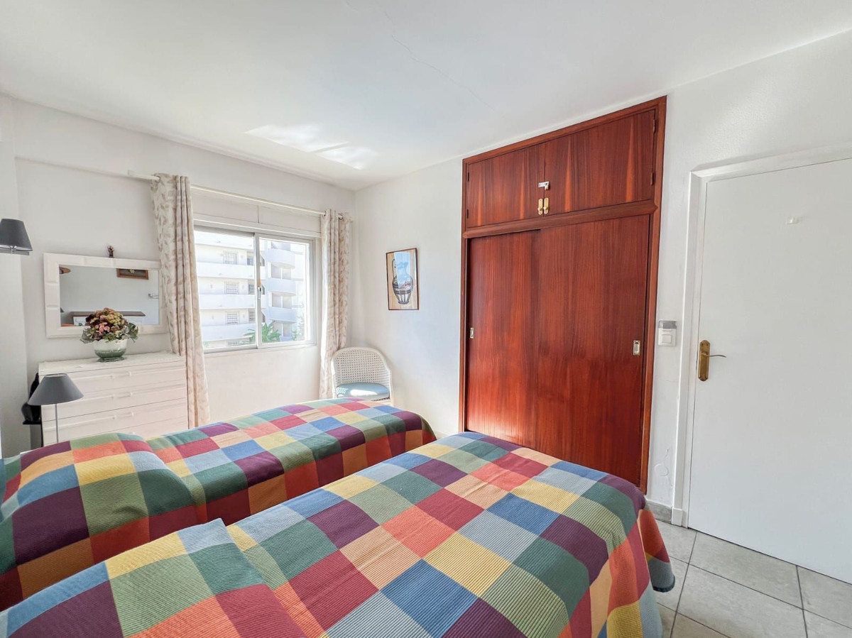 Te koop Middle Floor Apartment Costa Del Sol Benalmadena € 335.000,-