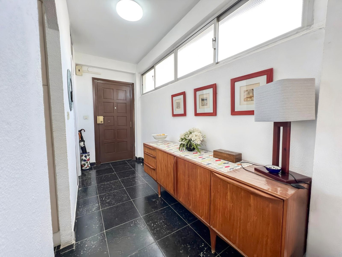 Te koop Middle Floor Apartment Costa Del Sol Benalmadena € 335.000,-