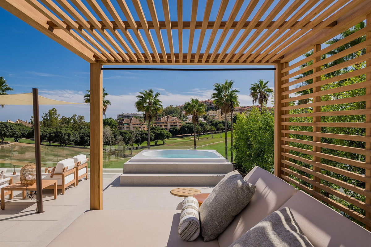 Te koop Vrijstaande Villa Costa Del Sol Nueva Andalucía € 5.975.000,-