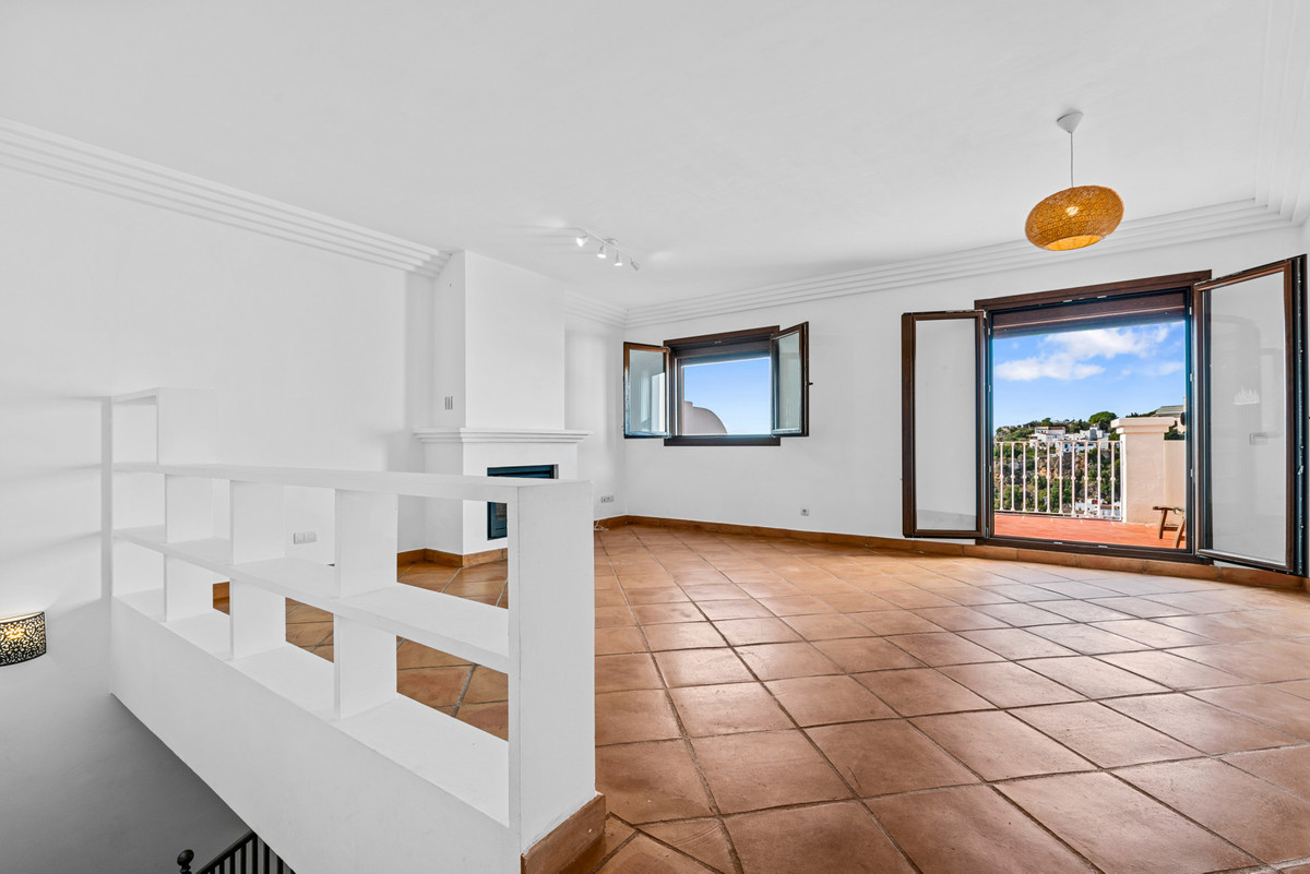 Te koop Herenhuis Costa Del Sol Casares € 410.000,-