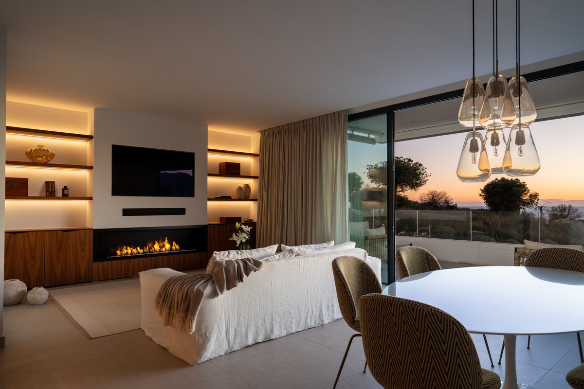 Te koop Middle Floor Apartment Costa Del Sol Artola € 1.995.000,-