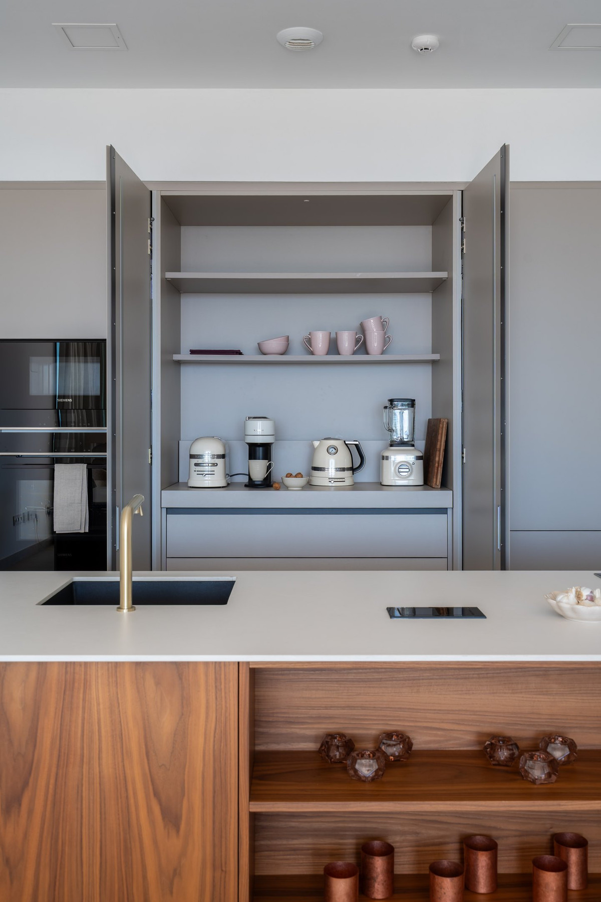 Te koop Middle Floor Apartment Costa Del Sol Artola € 1.995.000,-