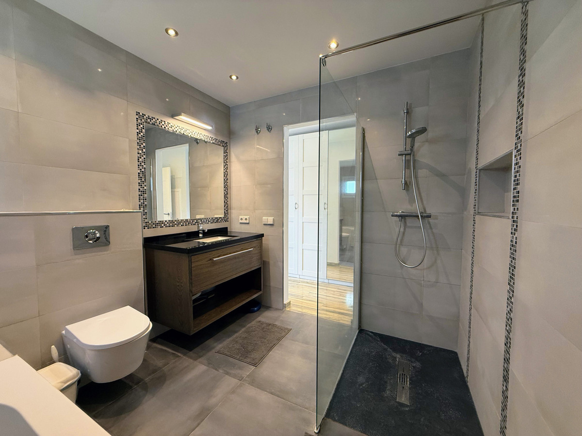 Te koop Vrijstaande Villa Costa Del Sol San Pedro De Alcántara € 1.350.000,-