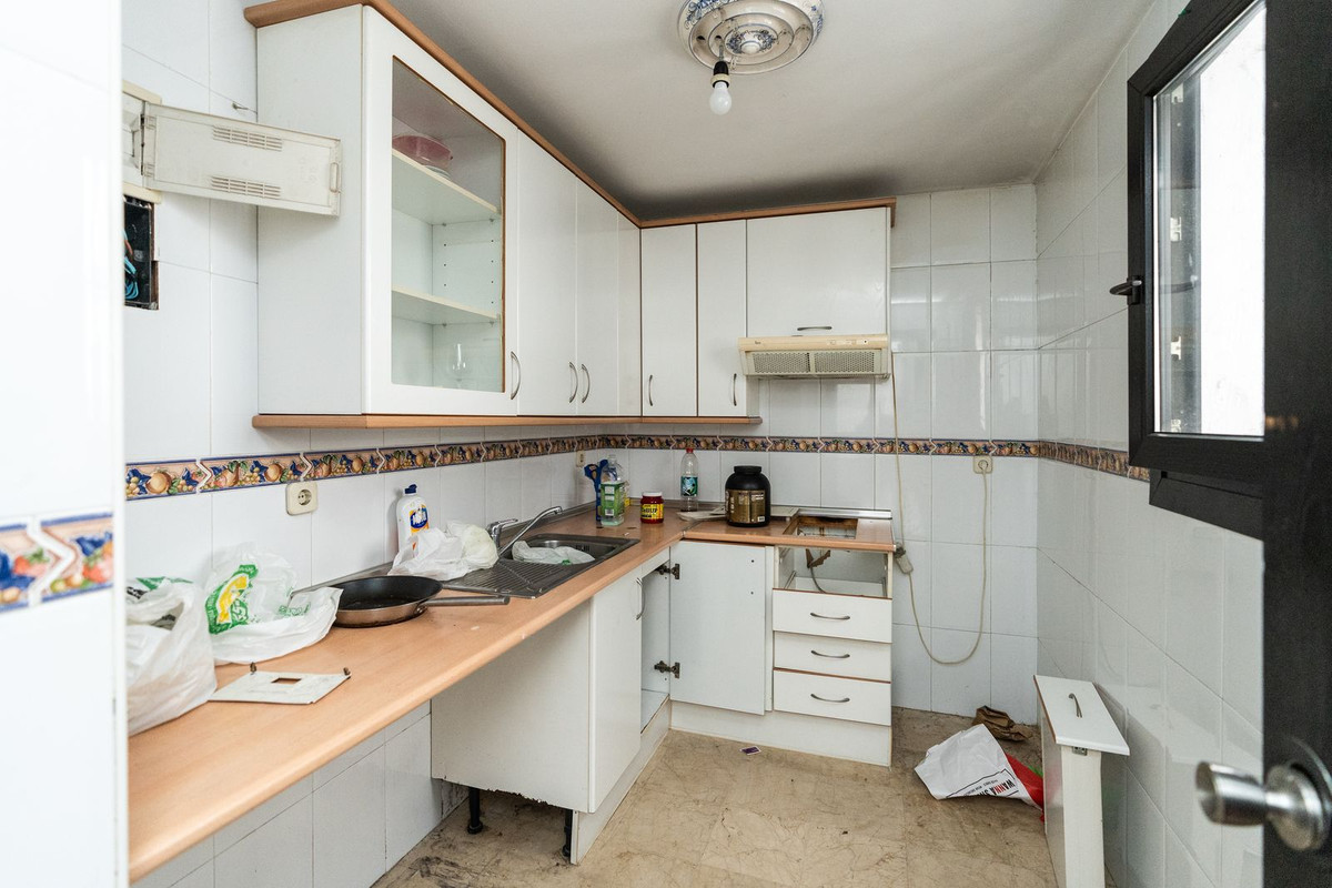 Te koop Middle Floor Apartment Costa Del Sol Puerto Banús € 430.000,-