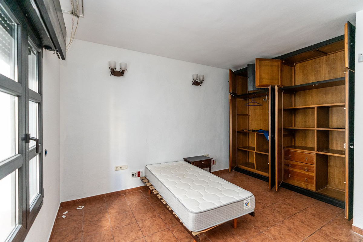 Te koop Middle Floor Apartment Costa Del Sol Puerto Banús € 430.000,-