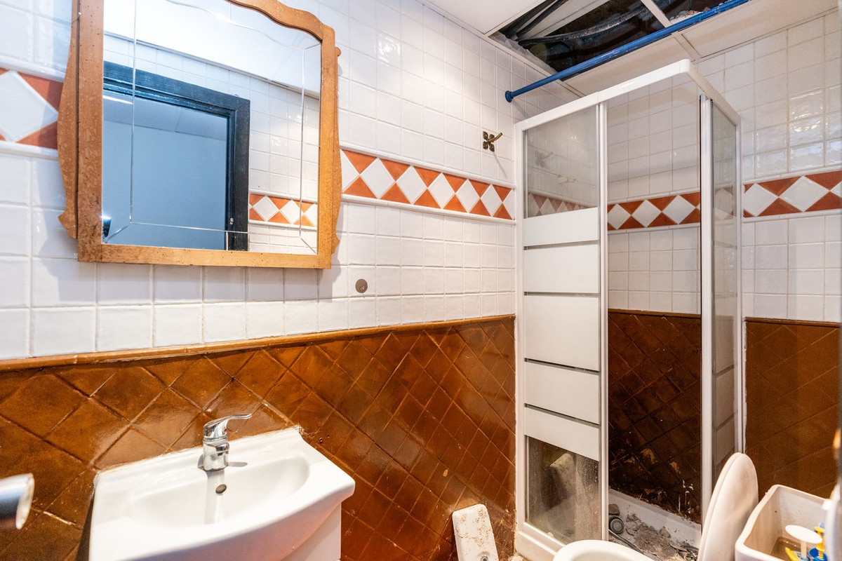 Te koop Middle Floor Apartment Costa Del Sol Puerto Banús € 430.000,-