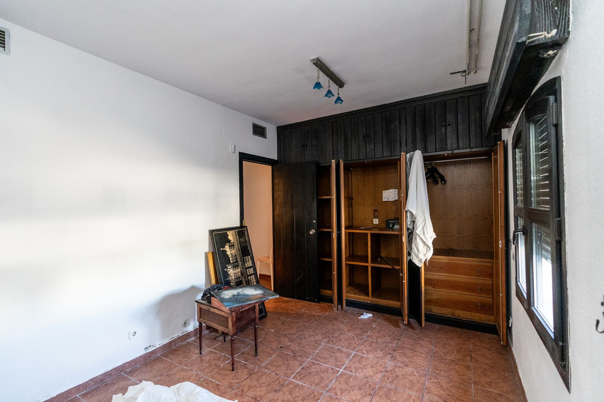 Te koop Middle Floor Apartment Costa Del Sol Puerto Banús € 430.000,-