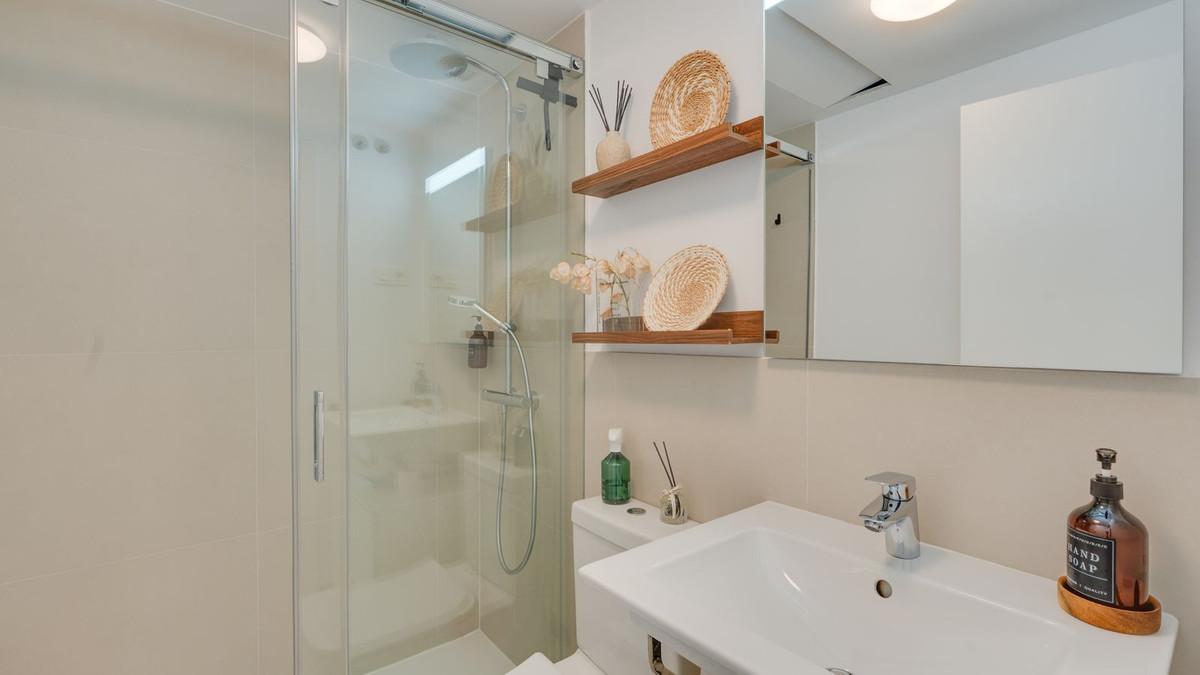 Te koop Middle Floor Apartment Costa Del Sol Benalmadena € 550.000,-