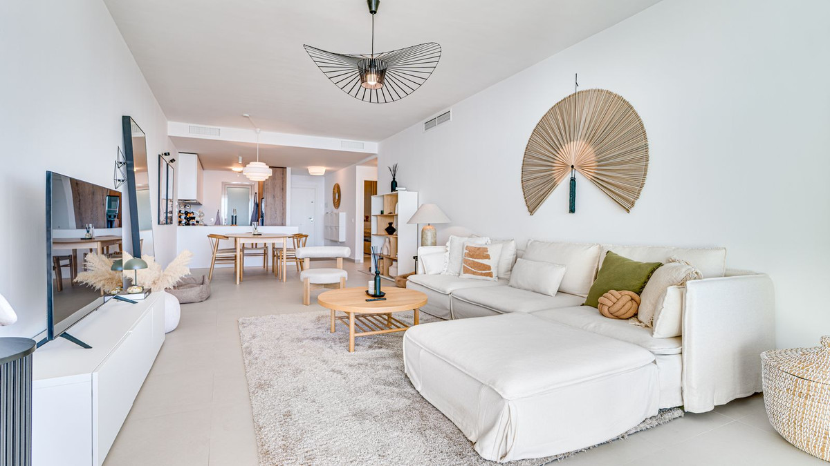 Te koop Middle Floor Apartment Costa Del Sol Benalmadena € 550.000,-