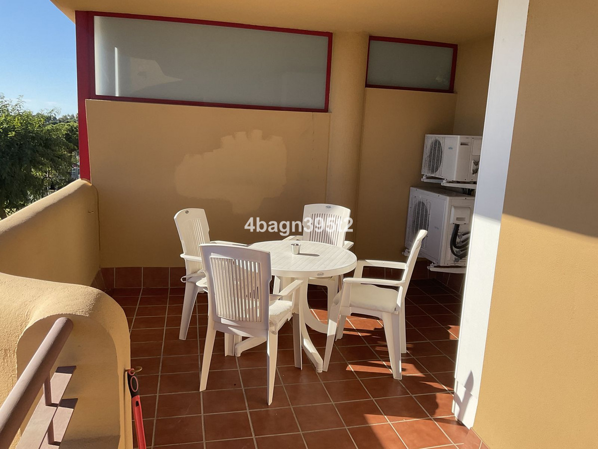 Te koop Middle Floor Apartment Costa Del Sol La Cala De Mijas € 349.000,-