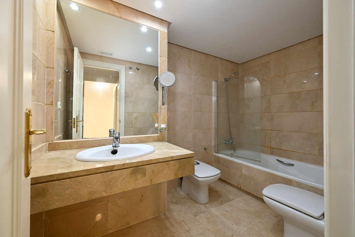 Te koop Gelijkvloers appartement Costa Del Sol Puerto Banús € 445.000,-