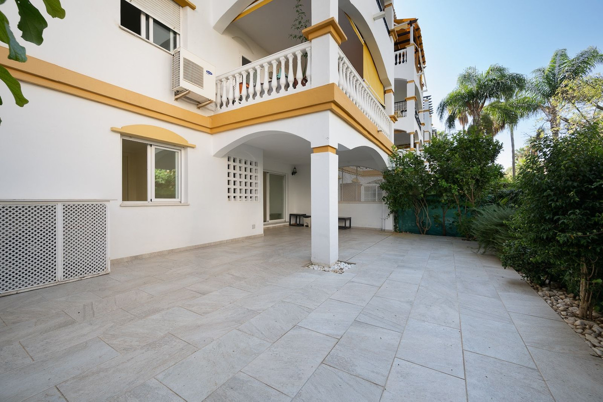Te koop Gelijkvloers appartement Costa Del Sol Puerto Banús € 445.000,-