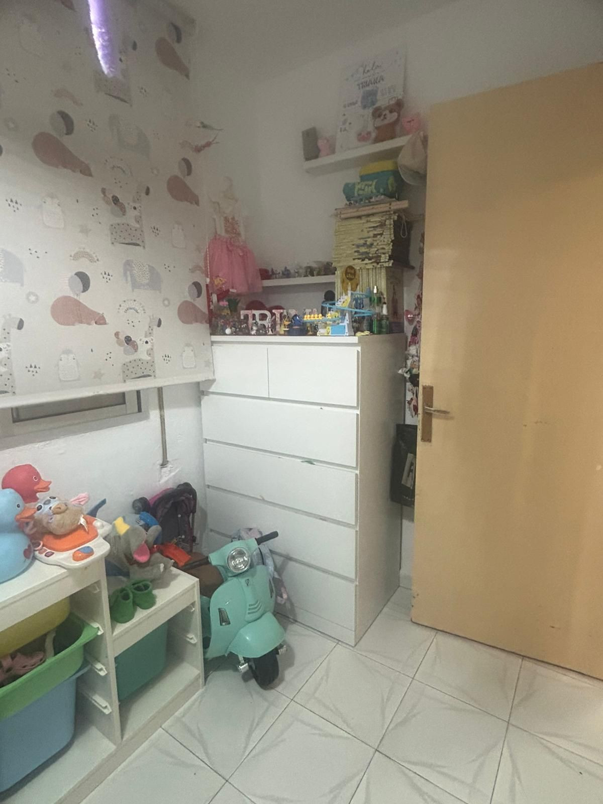 Te koop Middle Floor Apartment Costa Del Sol Estepona € 244.000,-