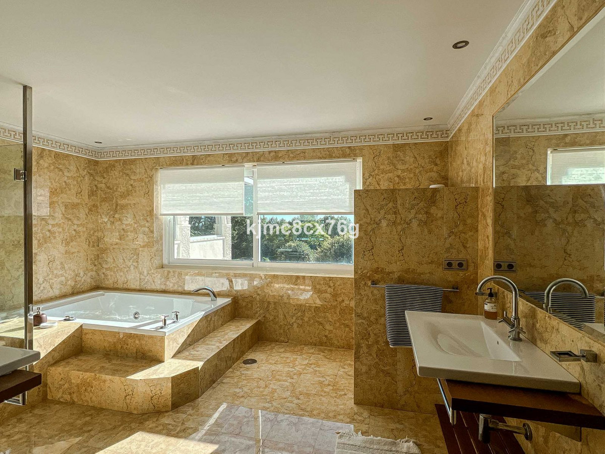 Te koop Vrijstaande Villa Costa Del Sol Torremolinos € 2.650.000,-