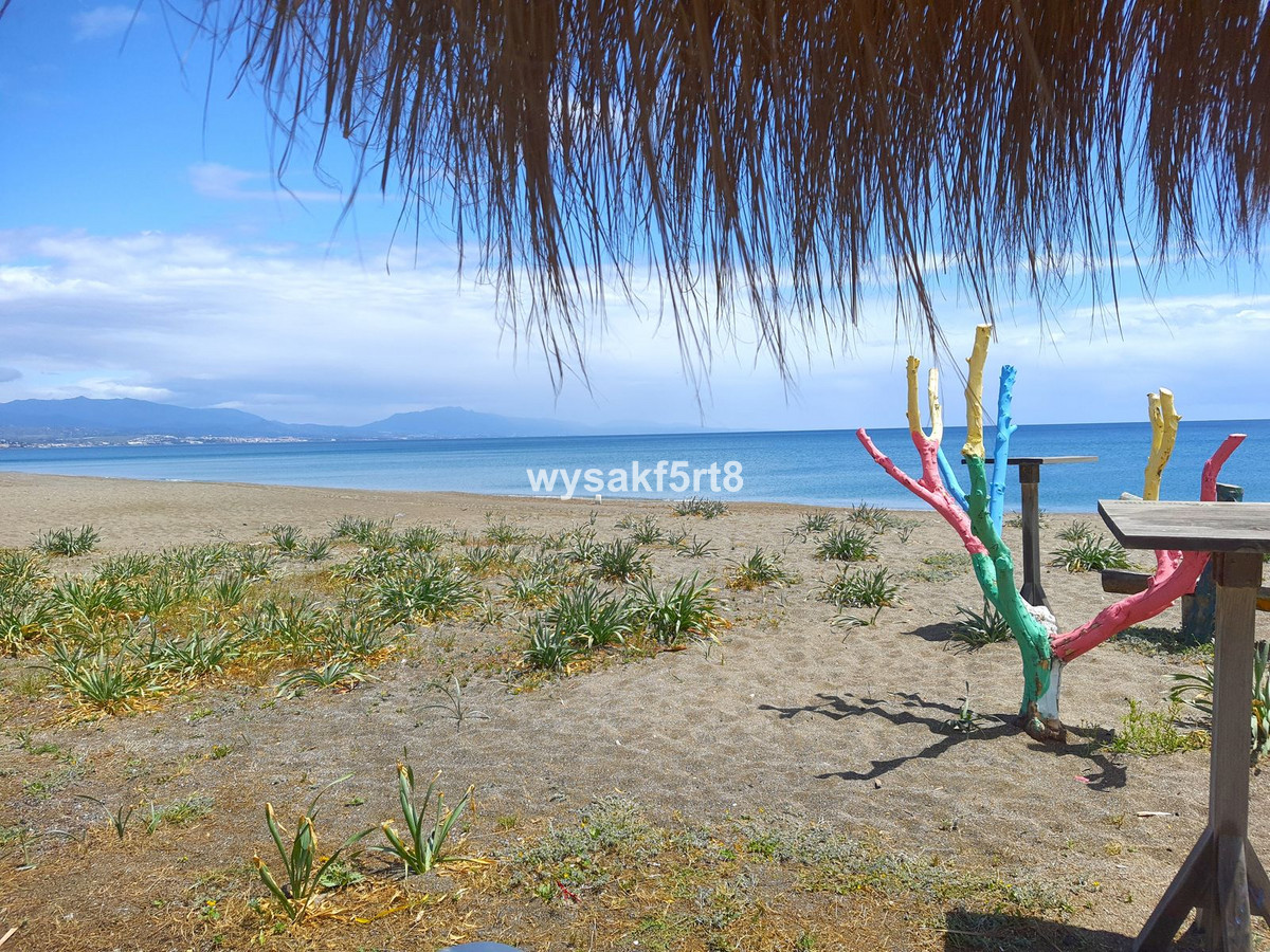 Te koop Middle Floor Apartment Costa Del Sol La Duquesa € 180.000,-