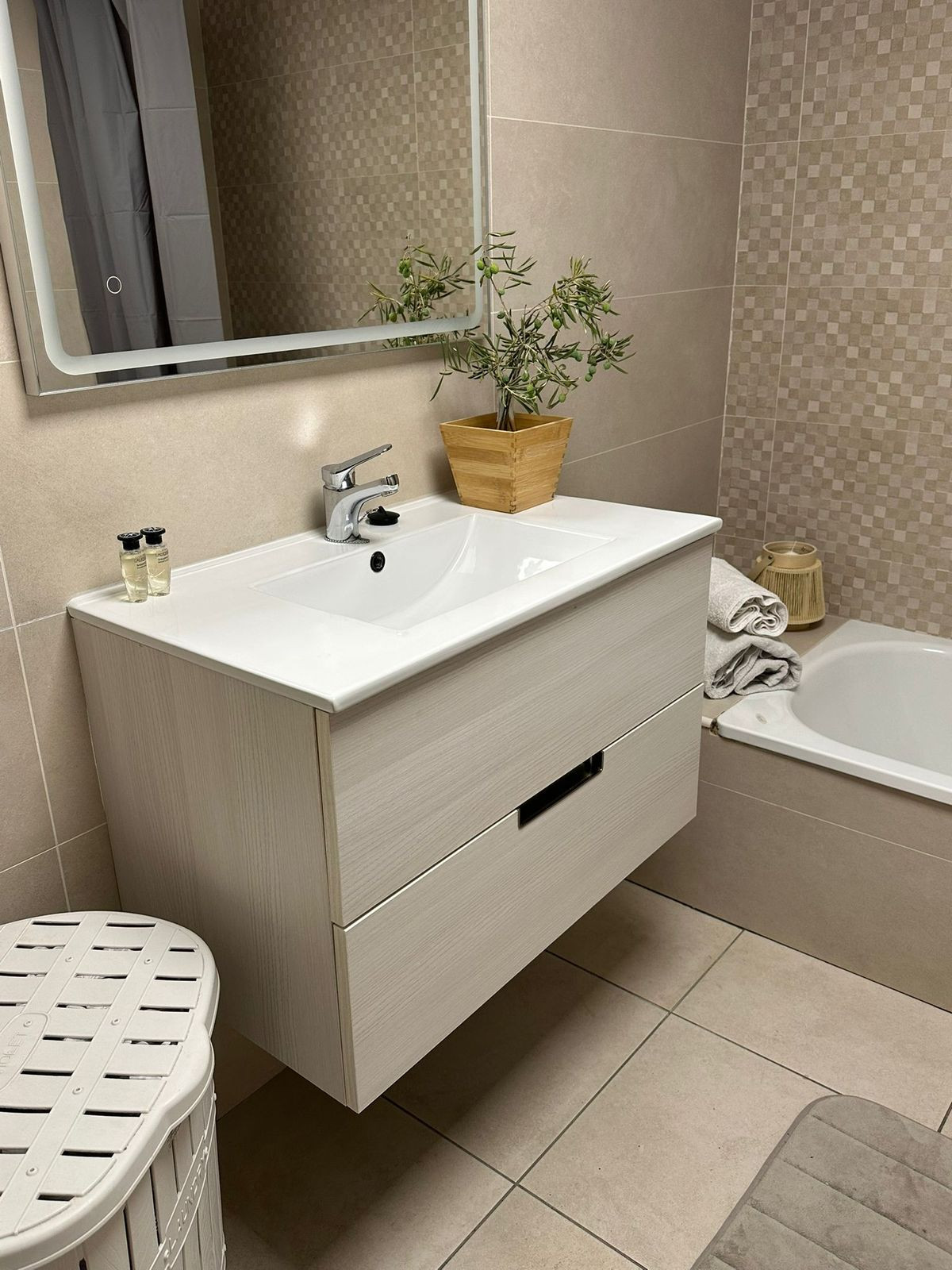 Te koop Middle Floor Apartment Costa Del Sol Marbella € 479.000,-