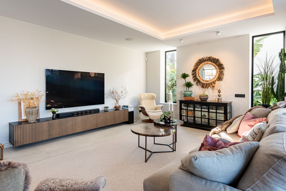 Te koop Vrijstaande Villa Costa Del Sol Cerros Del Aguila € 1.895.000,-