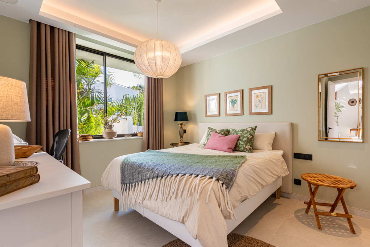 Te koop Vrijstaande Villa Costa Del Sol Cerros Del Aguila € 1.895.000,-