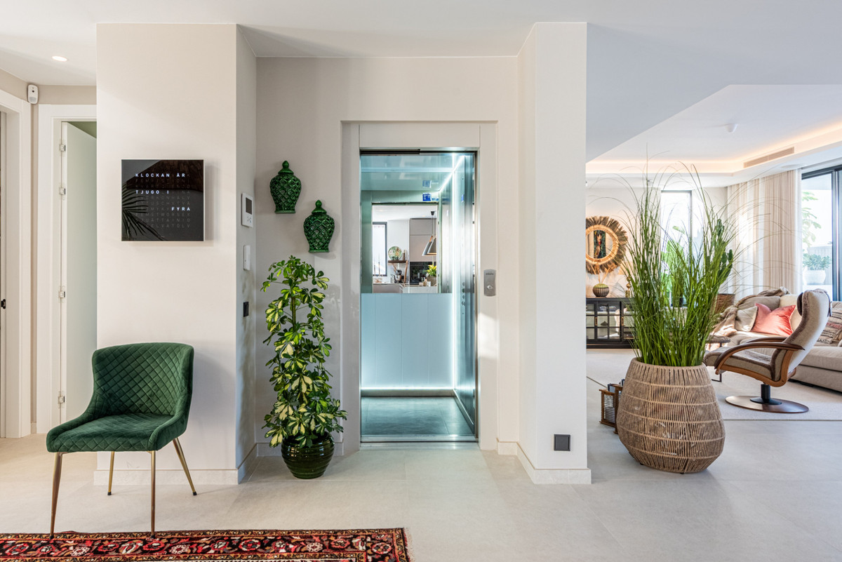 Te koop Vrijstaande Villa Costa Del Sol Cerros Del Aguila € 1.895.000,-