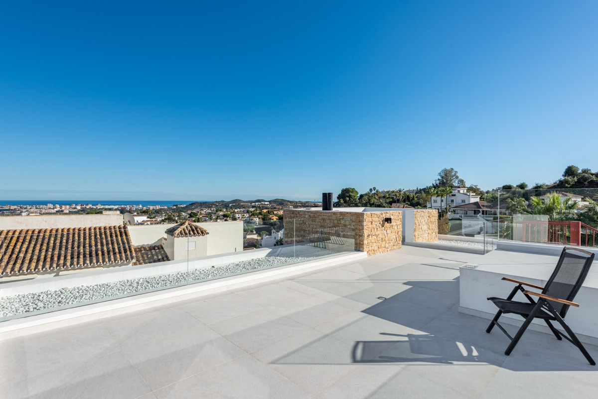 Te koop Vrijstaande Villa Costa Del Sol Cerros Del Aguila € 1.895.000,-