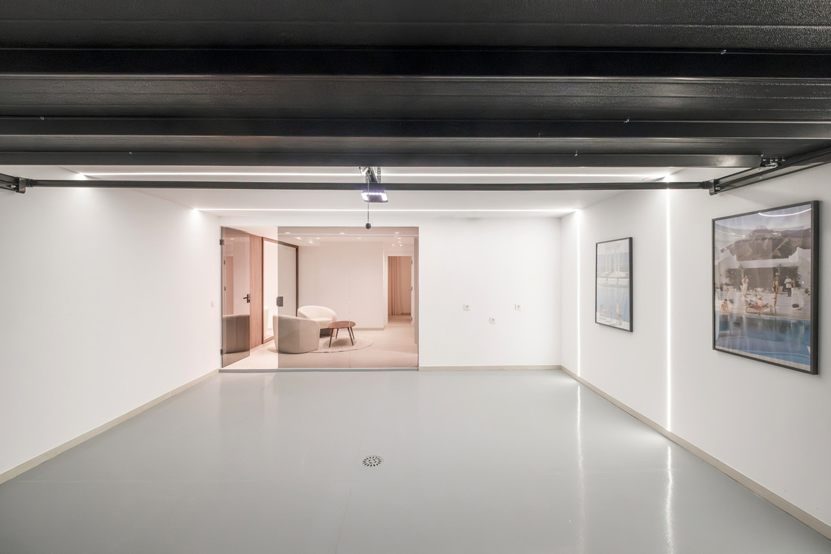 Te koop Herenhuis Costa Del Sol The Golden Mile € 1.995.000,-