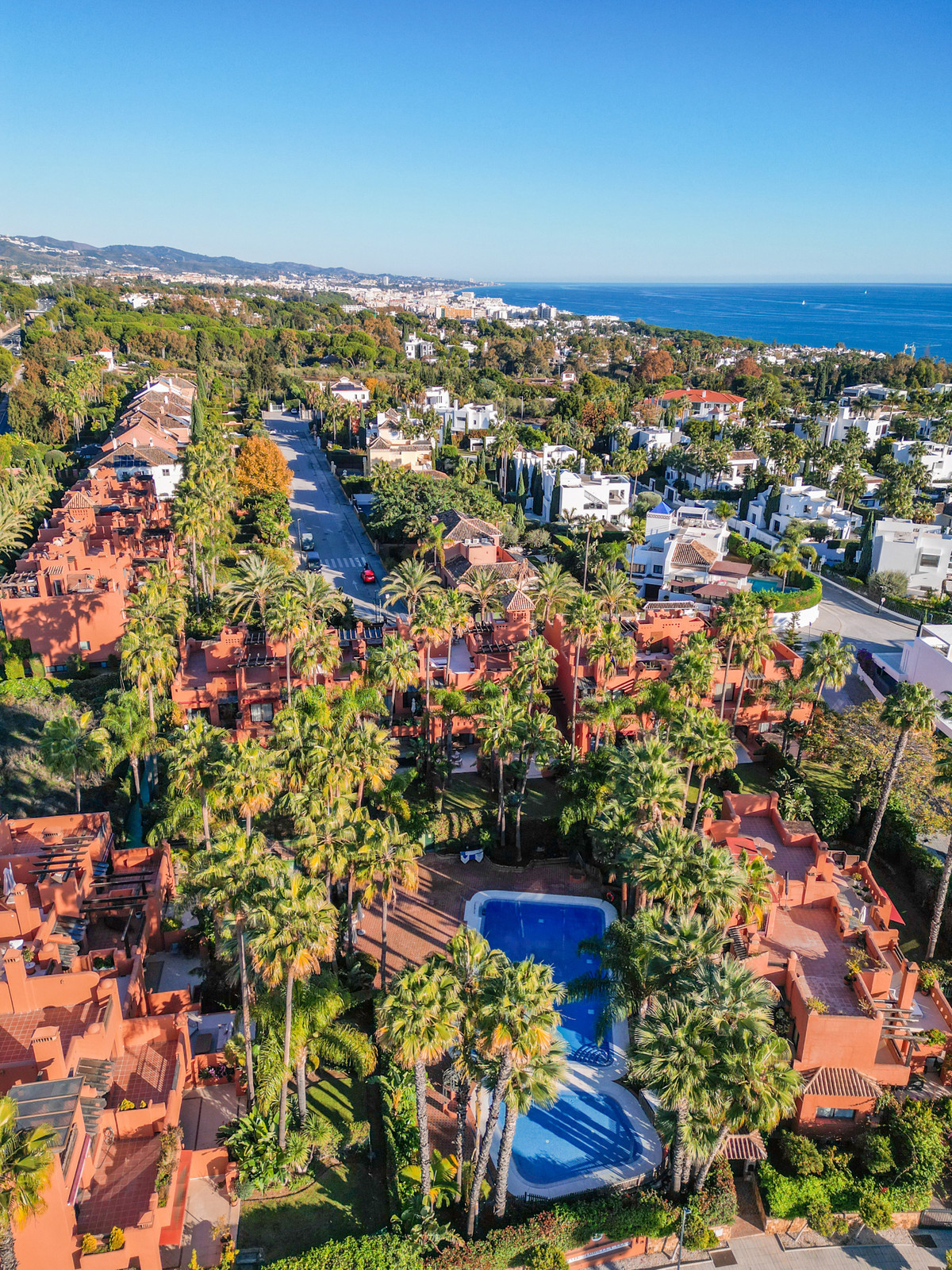 Te koop Herenhuis Costa Del Sol The Golden Mile € 1.995.000,-