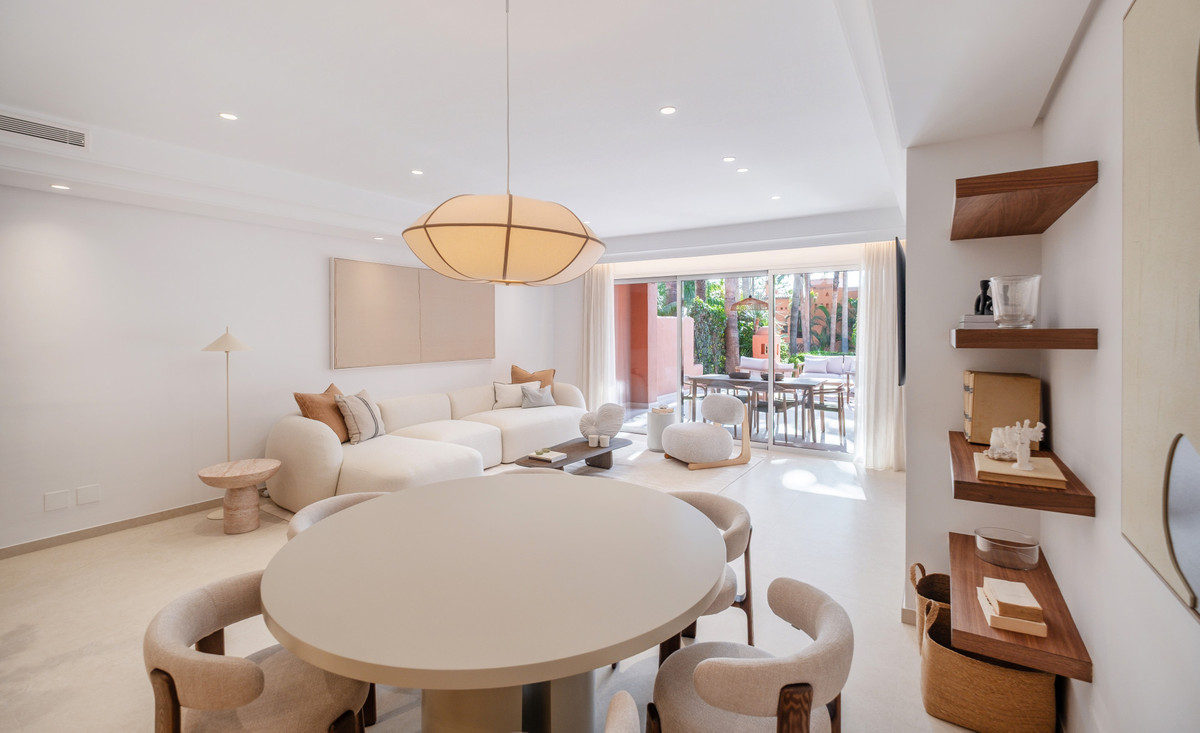 Te koop Herenhuis Costa Del Sol The Golden Mile € 1.995.000,-