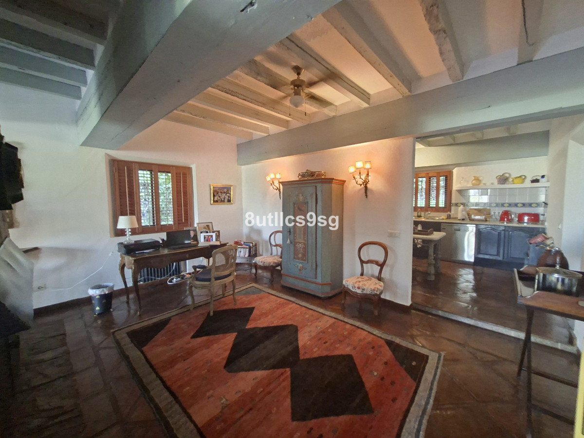 Te koop Vrijstaande Villa Costa Del Sol Aloha € 2.495.000,-