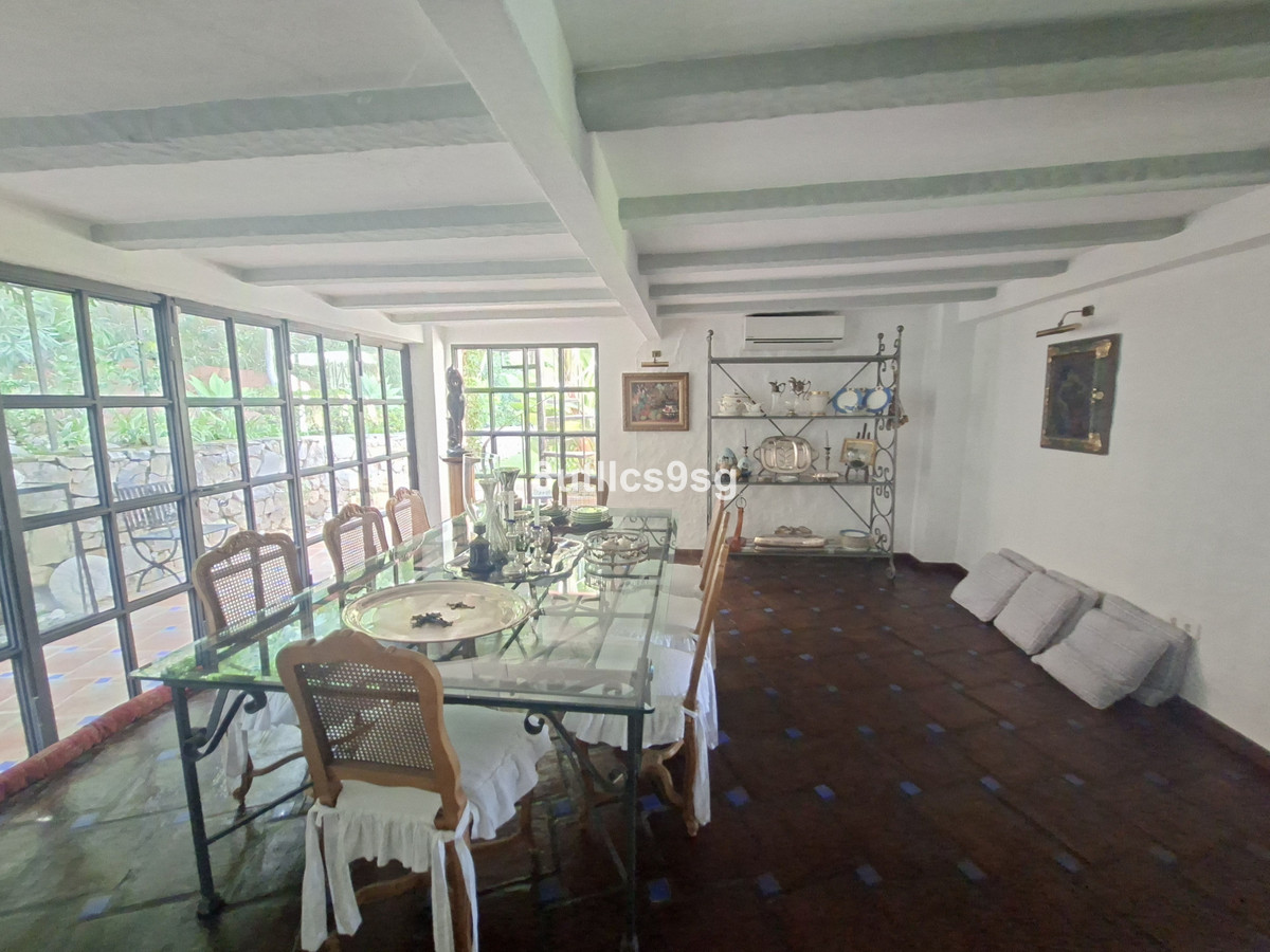 Te koop Vrijstaande Villa Costa Del Sol Aloha € 2.495.000,-