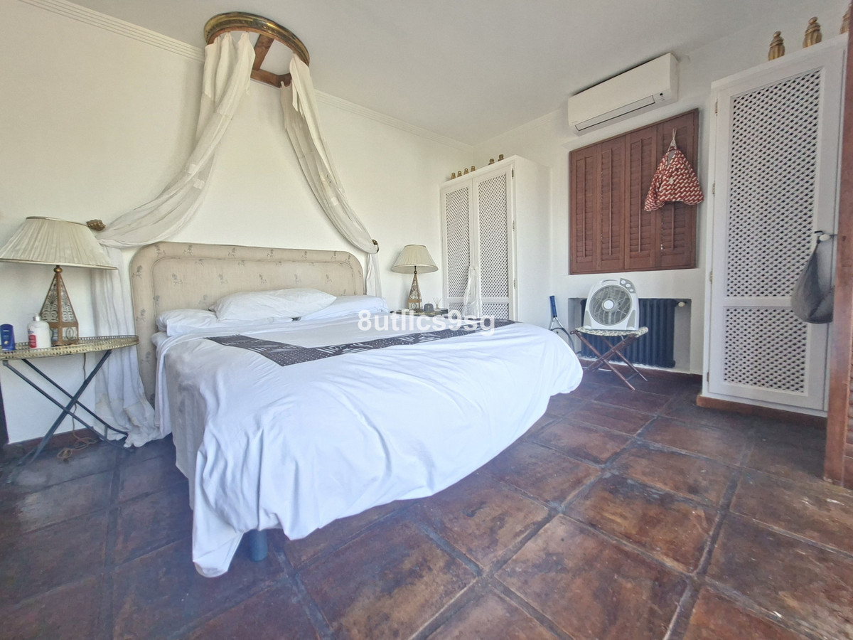 Te koop Vrijstaande Villa Costa Del Sol Aloha € 2.495.000,-