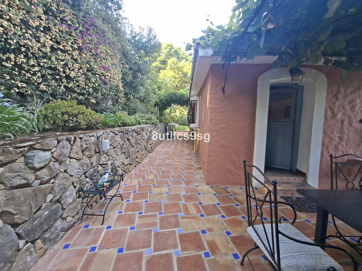 Te koop Vrijstaande Villa Costa Del Sol Aloha € 2.495.000,-